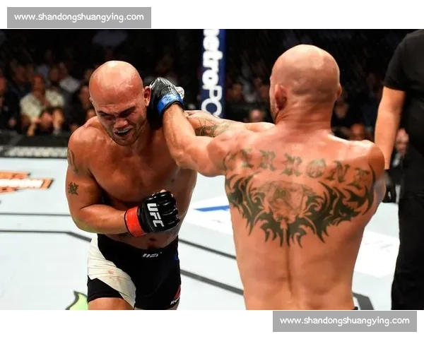 UFC214世纪二番战琼斯终结科米尔再登轻重量级王座之夜全面统治传奇